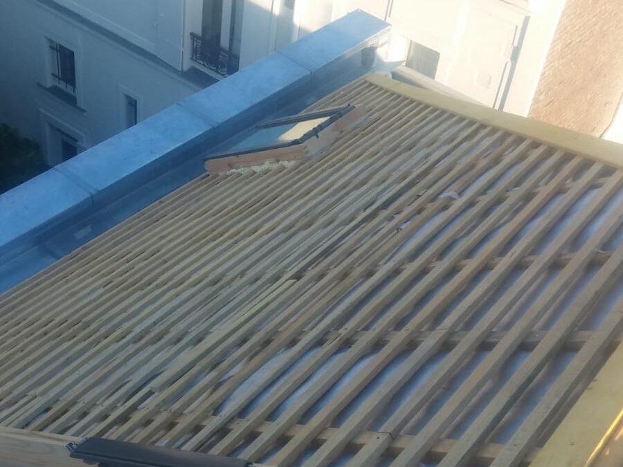 Peut-on faire rénover une toiture ancienne par un couvreur à Royan ?